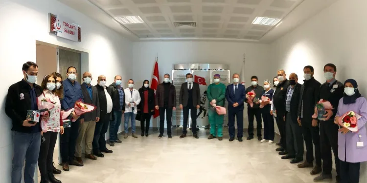 Başkan Işık’tan tıp bayramında sağlık çalışanlarına ziyaret