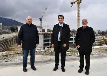 Bursa’nın yeni merkezi Osmangazi’de yükseliyor