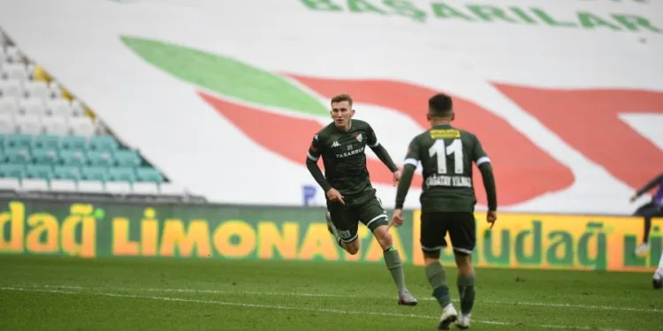 Bursaspor son anlarda nefes aldı