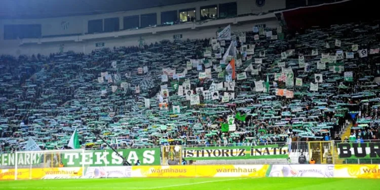 Bursaspor taraftar grubu Teksas’tan, yeşil-beyazlı yönetime sert açıklama