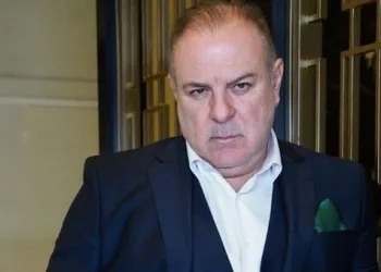 Ünlü oyuncu Burak Sergen yoğun bakıma alındı!