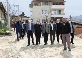 Bursa İnegöl’de kırsal mahalleler konfora kavuşuyor