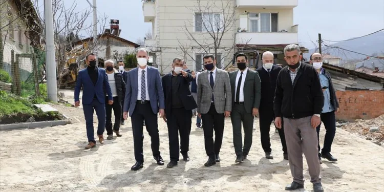 Bursa İnegöl’de kırsal mahalleler konfora kavuşuyor