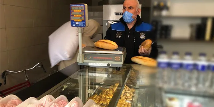 İnegöl’de ramazan öncesi zabıtadan sıkı denetim