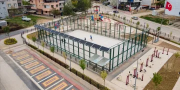 İnegöl’de bu park kendi elektriğini üretiyor