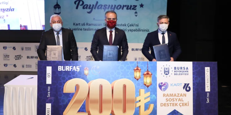 Bursa’da 100 bin aileye ramazan çeki