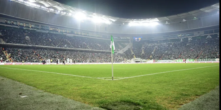 Bursaspor’un elektrikleri yine kesildi