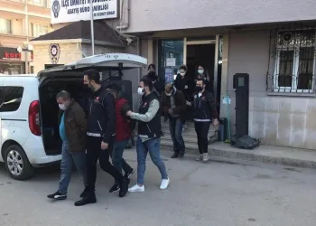 Bursa’da uyuşturucu çetesine operasyon!