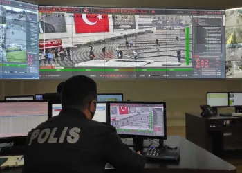 Bursa’da MOBESE’yle maskesiz avı