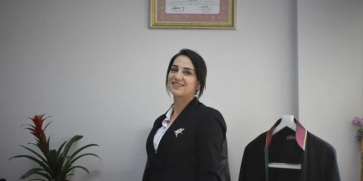 Hemşire olarak çalıştığı hastanenin avukatı oldu