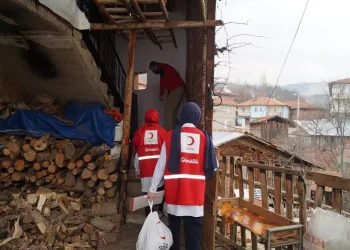 Türk Kızılay Bursa’dan Keles’e yardım eli