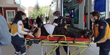 Bursa’da fabrikada taşıdığı malzemelerin altında kaldı