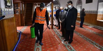 Osmangazi’de camilerde ramazan temizliği