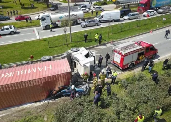 Bursa’da TIR faciası! Ölü ve yaralılar var