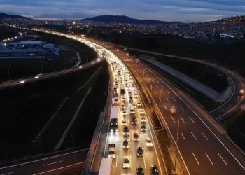 Bursa-İzmir-İstanbul otoyoluna bakım onarım ayarı