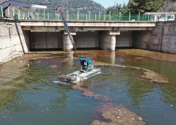 Bursa’da barajlarda hummalı temizlik