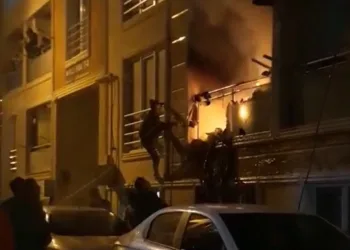 Bursa’da yangın! İlk müdahaleyi mahalleli yaptı