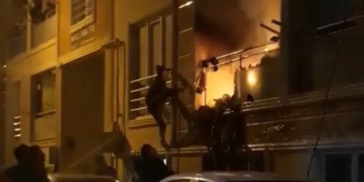 Bursa’da yangın! İlk müdahaleyi mahalleli yaptı