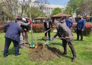 Kestel’de 2021’nci fidan toprakla buluştu