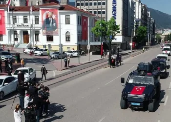 Bursa’da salgın gölgesinde 23 Nisan kutlaması