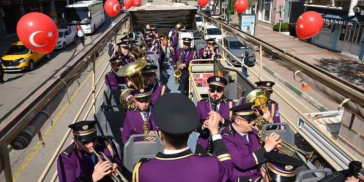Büyükşehir’den Bursalı çocuklara 23 Nisan sürprizi