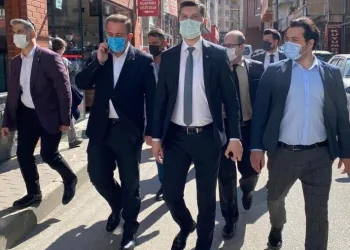 Bursa’da Cumhur İttifakı’ndan mahalle ziyareti