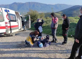 Bursa’da otomobil ile motosiklet çarpıştı