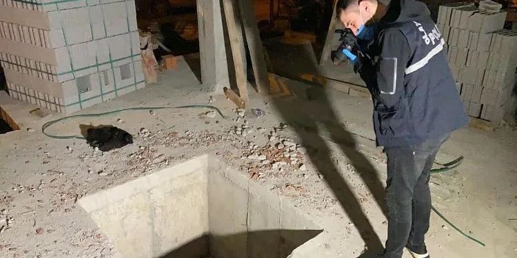 İnşaat boşluğuna düşen çocuk ağır yaralandı