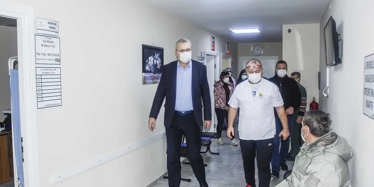 Başkan Özkan’dan yenilenen aile sağlığı merkezine ziyaret