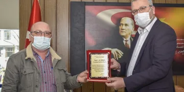 Başkan Özkan’a okula destekleri için teşekkür ziyareti