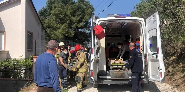 Bursa’da traktör kazasında ağır yaralandı