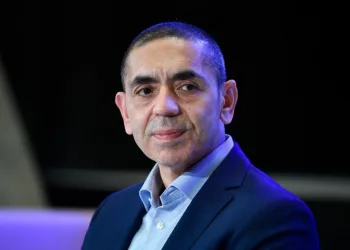 Yeni aşılar ne zaman gelecek? Uğur Şahin açıkladı