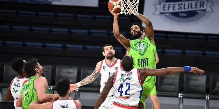 Anadolu Efes: 87 –  TOFAŞ: 85