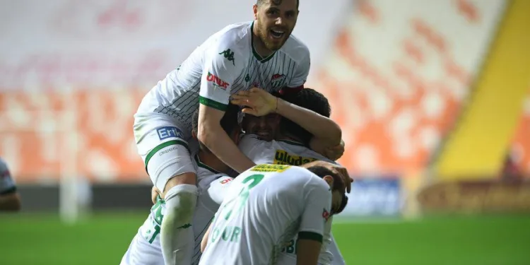 Bursaspor, zorlu haftayı avantajlı geçmek istiyor