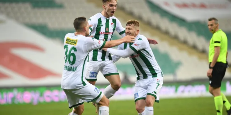 Bursaspor’un genç santrforu Eren Güler: Senelerdir bu günün hayalini yaşadım