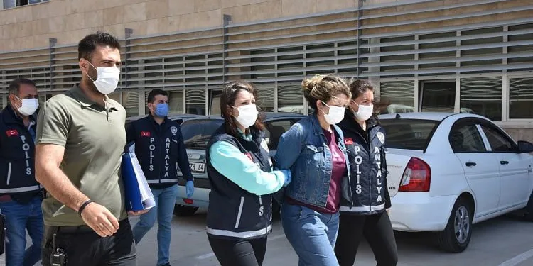 Bursa’dan Kolombiya’ya 1,6 milyon liralık vurgun