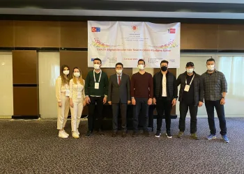 Bursa Gürsulu gençler ufuklarını genişletiyor
