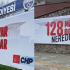 Bursa Mudanya'da CHP'nin reklam afişleri Savcılık emriyle söküldü