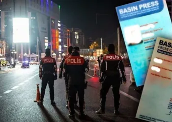 Sahte basın kartıyla kısıtlamayı deldiler
