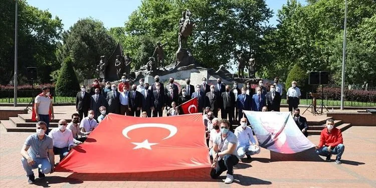 Bursa İnegöl’de milli mücadelenin 102. yılı coşkuyla kutlandı