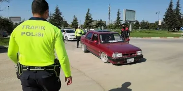 90 bin liraya modifiye ettiği araca 2’nci kez ceza yedi
