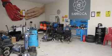 Yolda kalan engelli vatandaşın imdadına İnegöl Belediyesi yetişti
