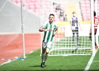 Çağatay Yılmaz: “Bu kadro Bursaspor’un geleceği”