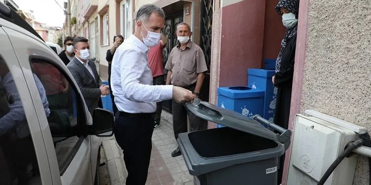 İnegöl’de 10 mahalleye bireysel konteyner dağıtımı tamamlandı