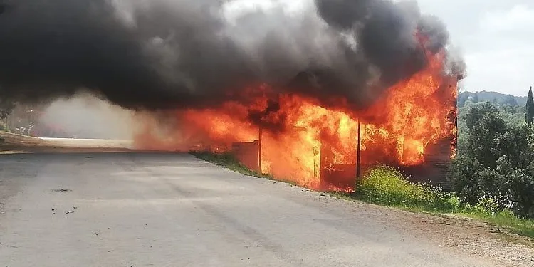 Bursa’da patlayan güneş paneli 2 evi küle çevirdi