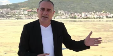 Gemlik’te deniz salyası istilası sürüyor