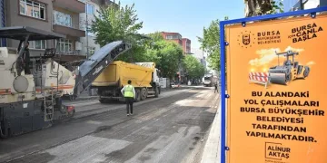 Bursa’da tam kapanmada asfalt seferberliği