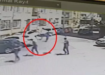 Bursa’da kısıtlamada dışarı çıkan gruba silahlı saldırı