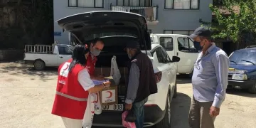 Türk Kızılay Mudanya’da 150 aileye yardım ulaştırdı