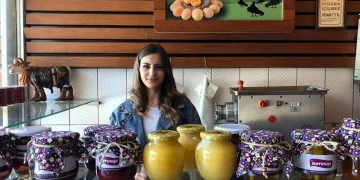 Bursa Yenişehir’de yeni vitamin mağazası açıldı